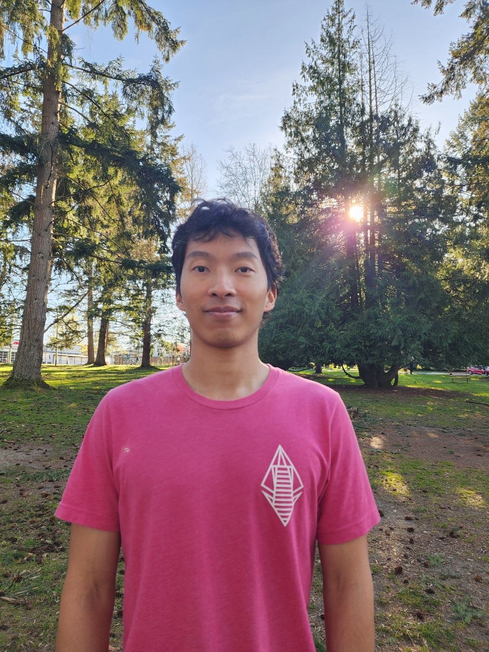 Assistant Coach Zack Tzeng